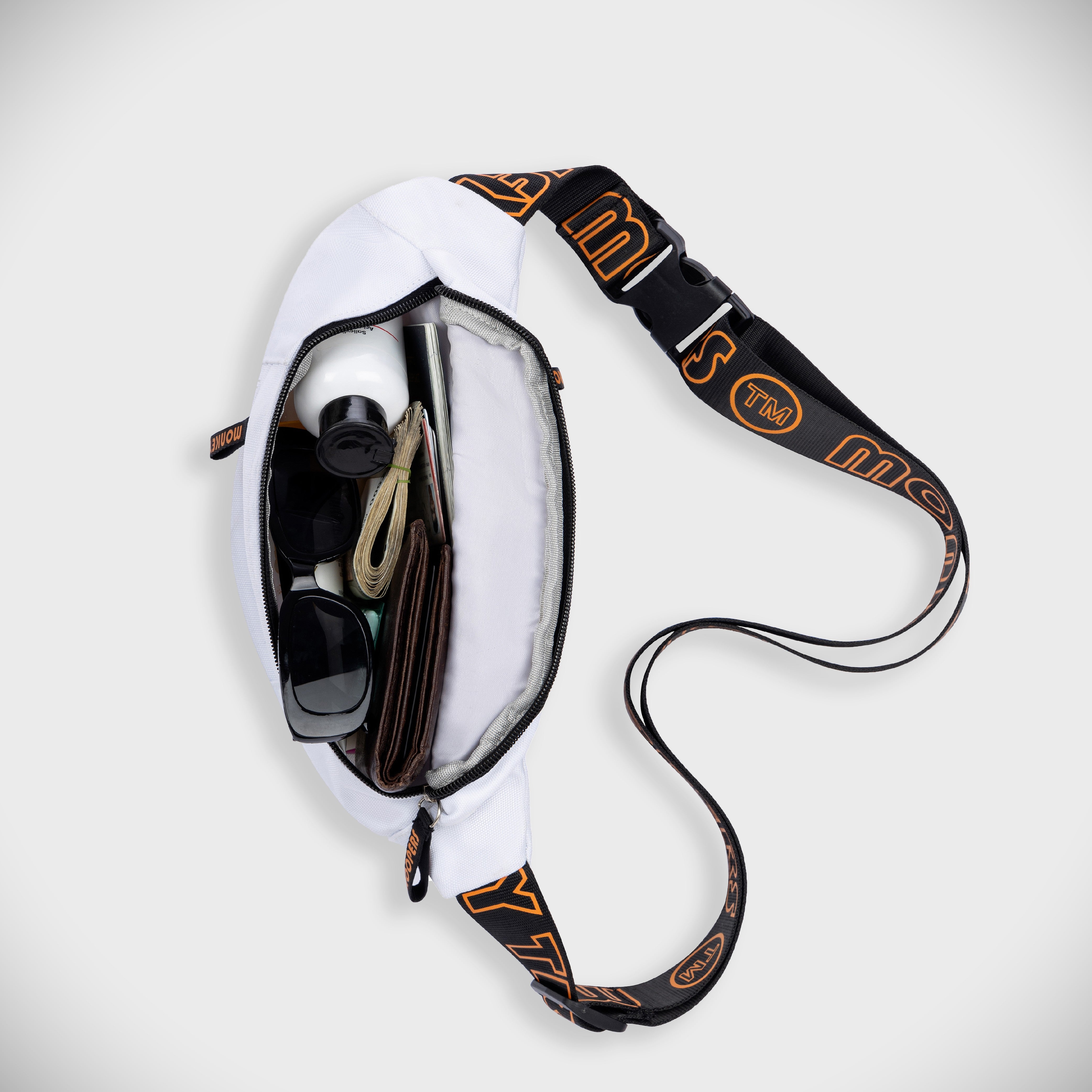 Dank Fanny Pack – Stylish and Versatile | White