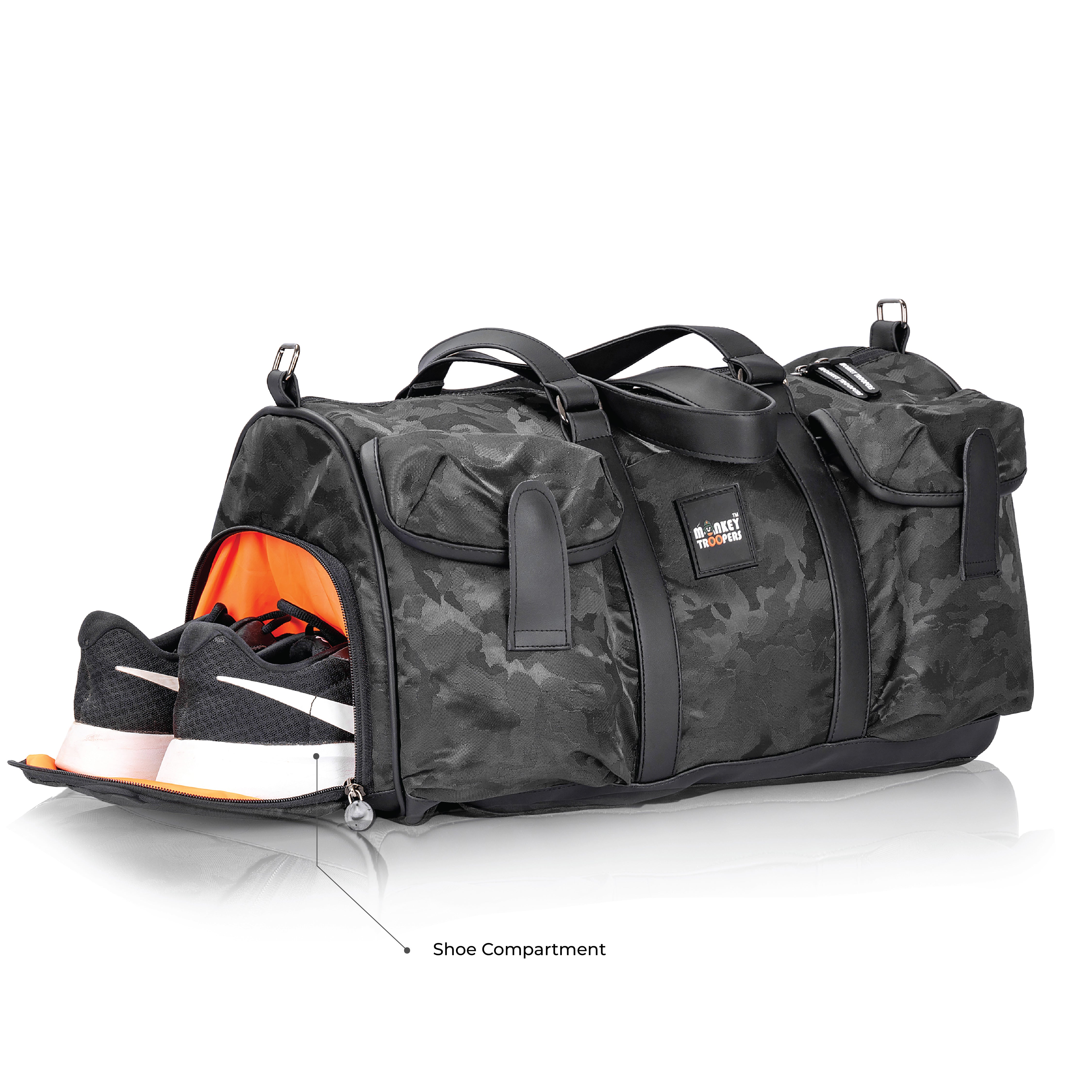ROAM-Duffle-Bag-Black-Camo001