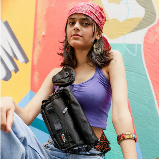 Radiant Crossbody-Black